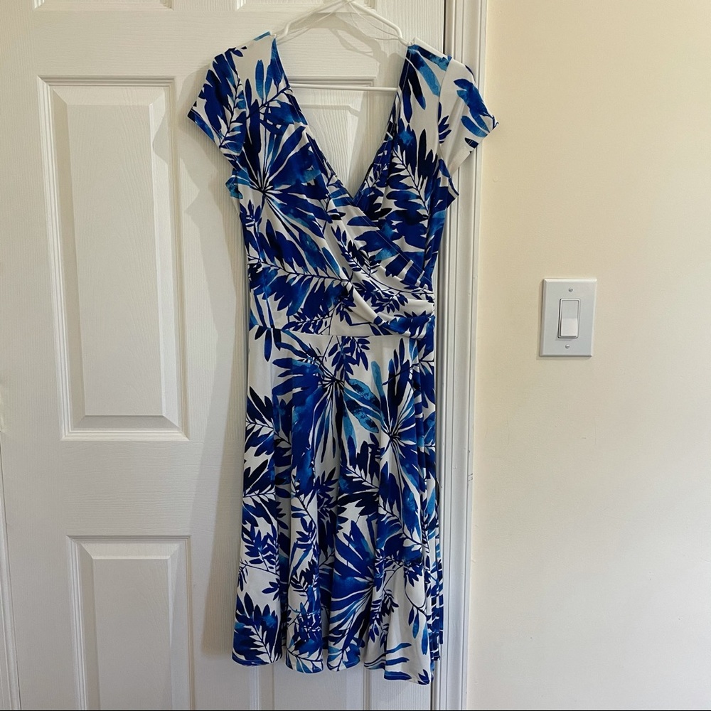 Maggy London Blue/White Floral Dress, Size 10
